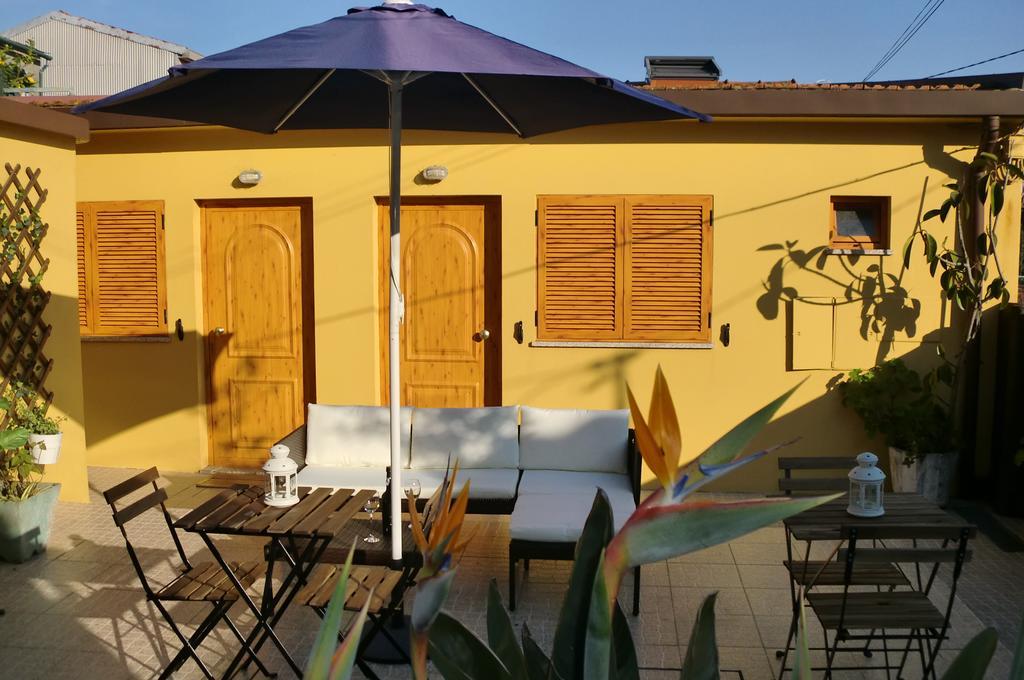The Yellow House Vila Nova de Gaia Buitenkant foto